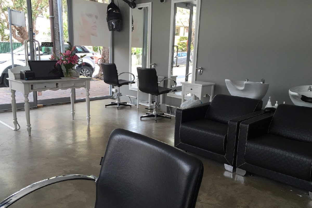 Shine and Waves Hair Salon